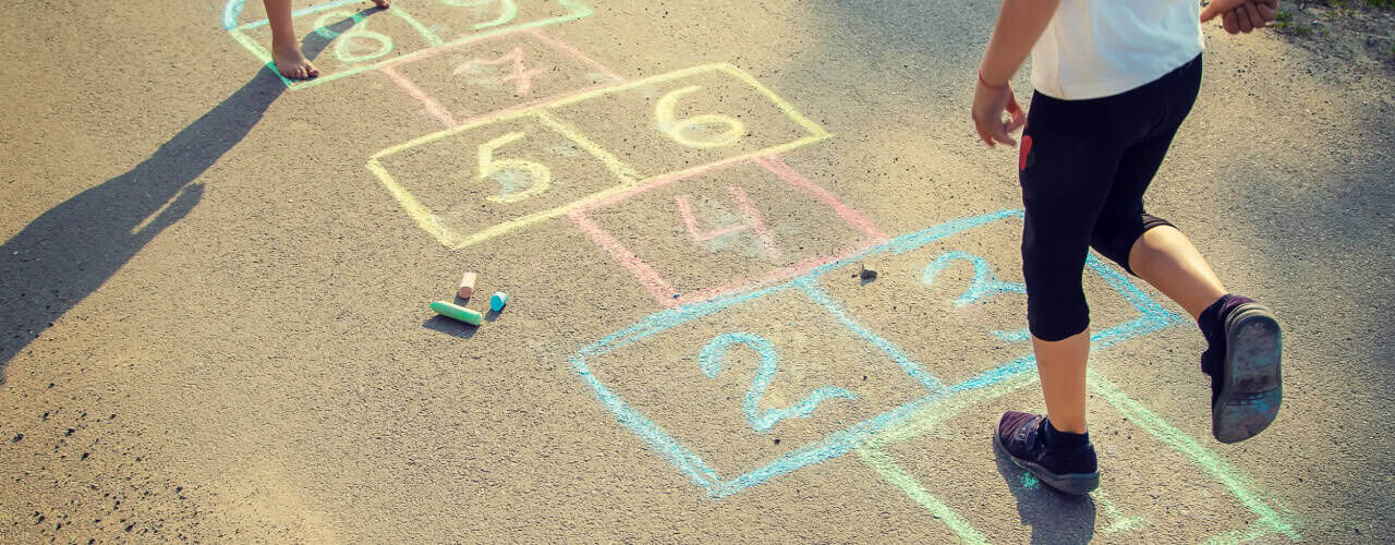 Encouraging Outdoor Play can Greatly Benefit Your Child!